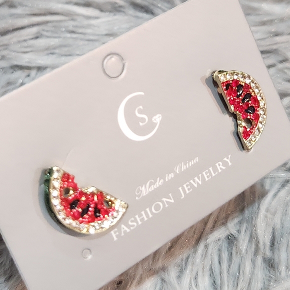 Fashion Jewelry Red and Gold Crescent Earrings - Picture 4 of 5
